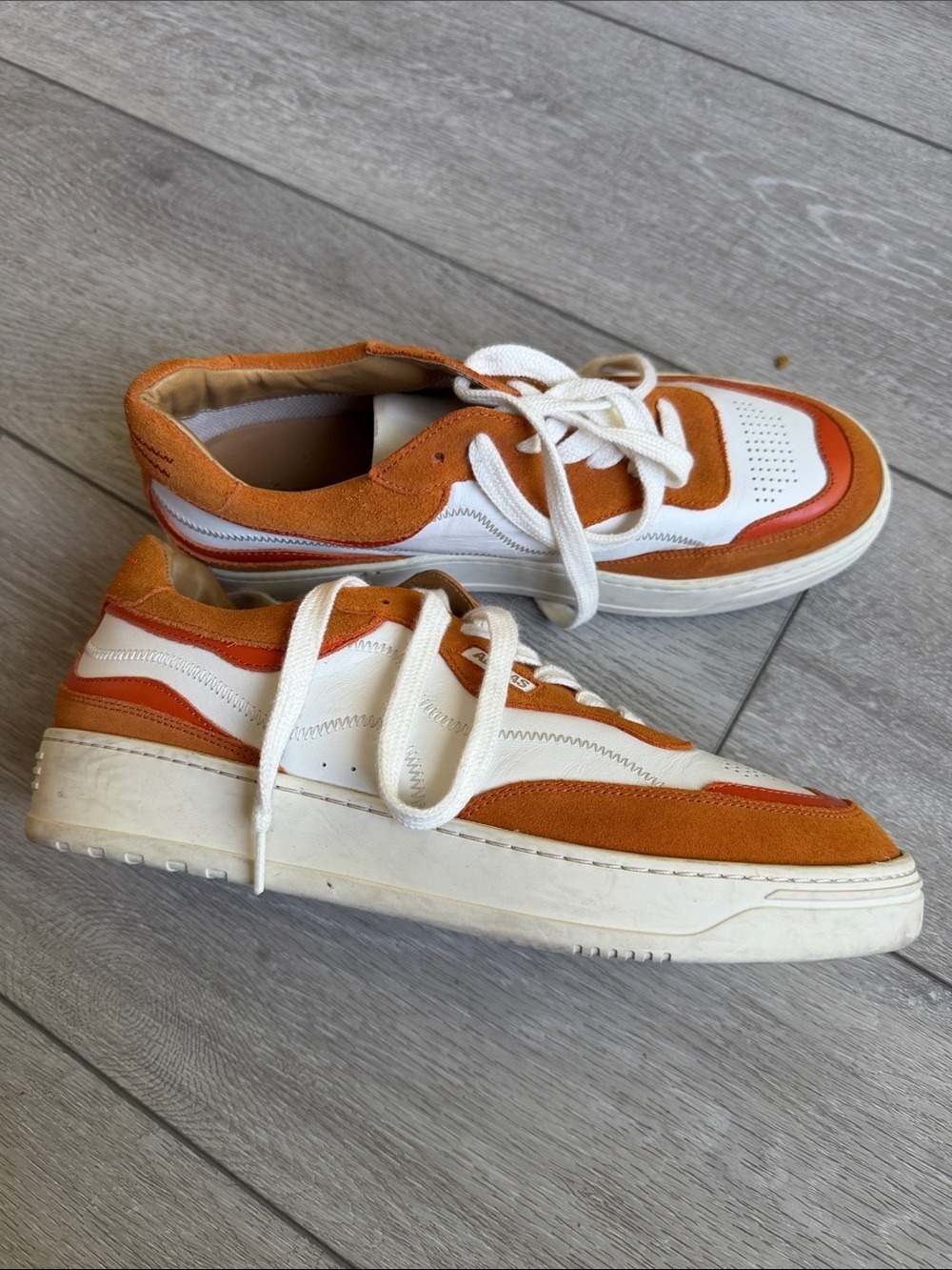 ALOHAS White and Orange Suede-Trim Low-Top Sneaker size 10 - Picture 4 of 10